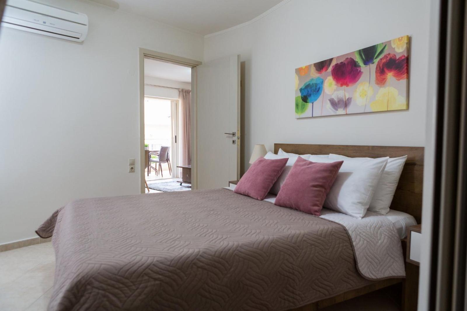 Filora Apartment In The City Center Heraklion  Exterior photo